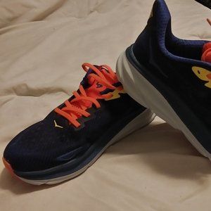 Hoka One One Clifton 9  running shoes Womens size US 7D